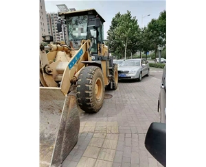 叉车吊车